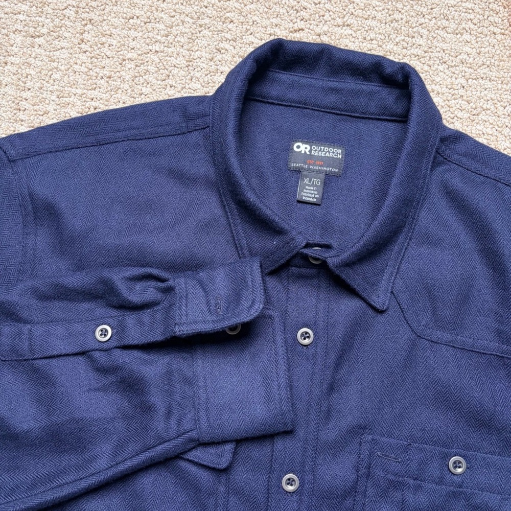 NEW Outdoor Research Men XL Feedback Flannel Shirt Ink Blue Herringbone